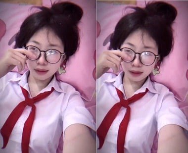 Đồ lót đỏ gợi cảm BJ
